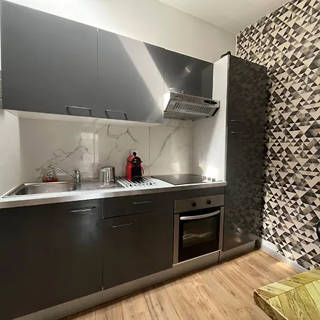 La Pitot - 50m De Arc De Triomphe *