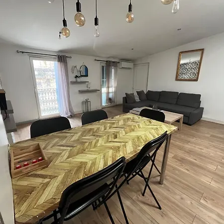 La Pitot - 50m De Arc De Triomphe